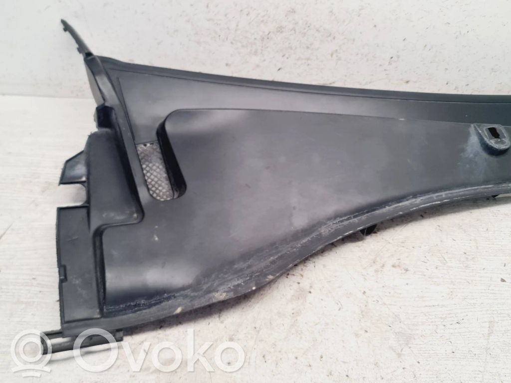 Peugeot 301 Wiper trim 
