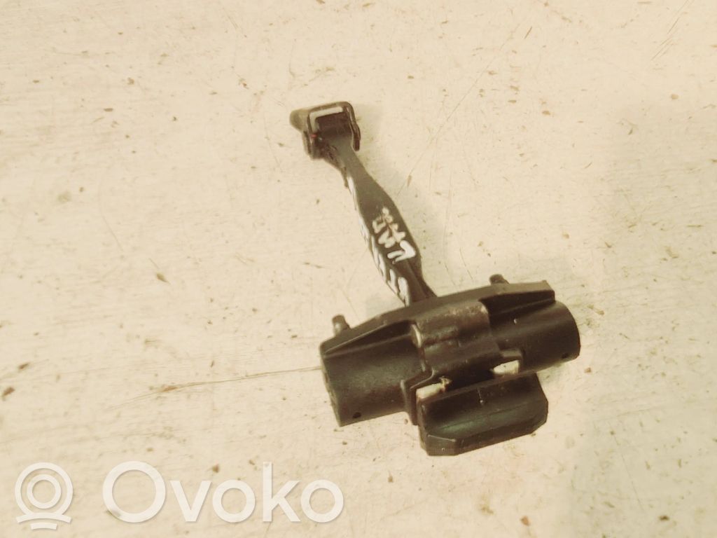 Opel Astra K Durvju atvēruma ierobežotājs 