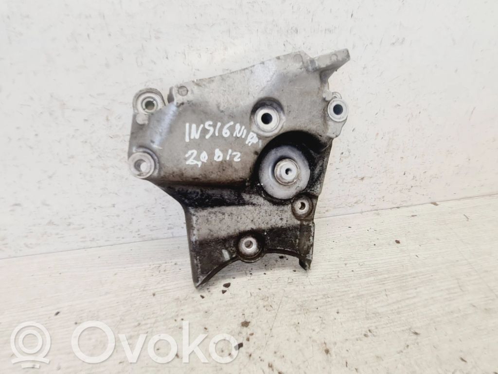Opel Insignia A Engine mounting bracket 