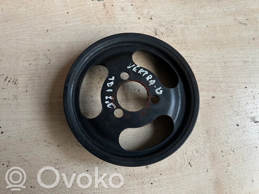 Opel Vectra B Water pump pulley 