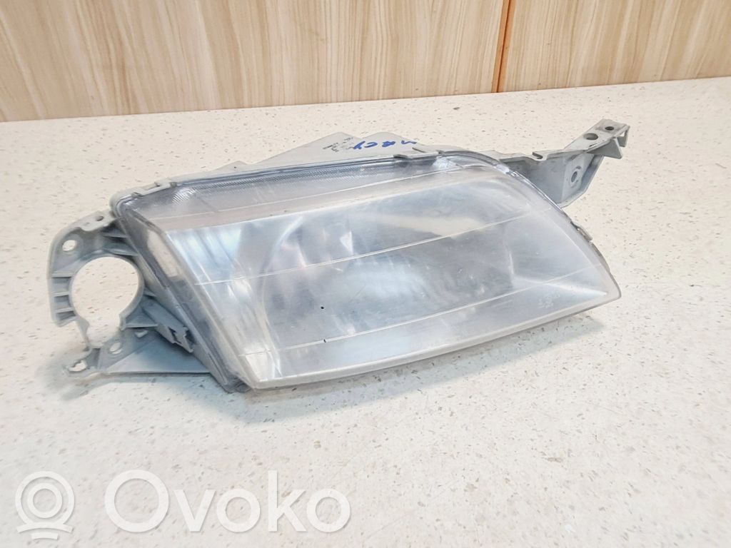 Mazda Premacy Headlight/headlamp 