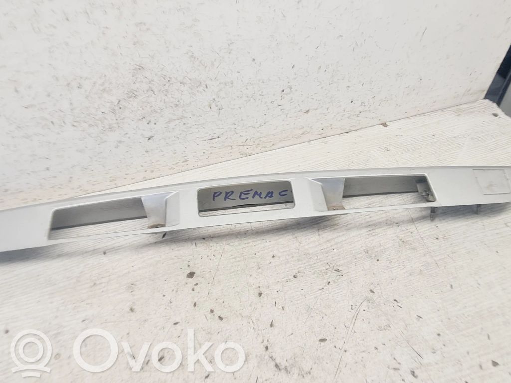 Mazda Premacy Trunk door license plate light bar 