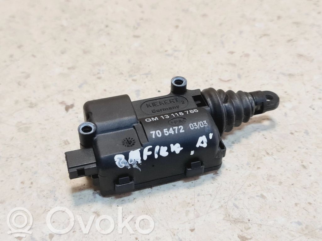 Opel Zafira A Central locking motor 