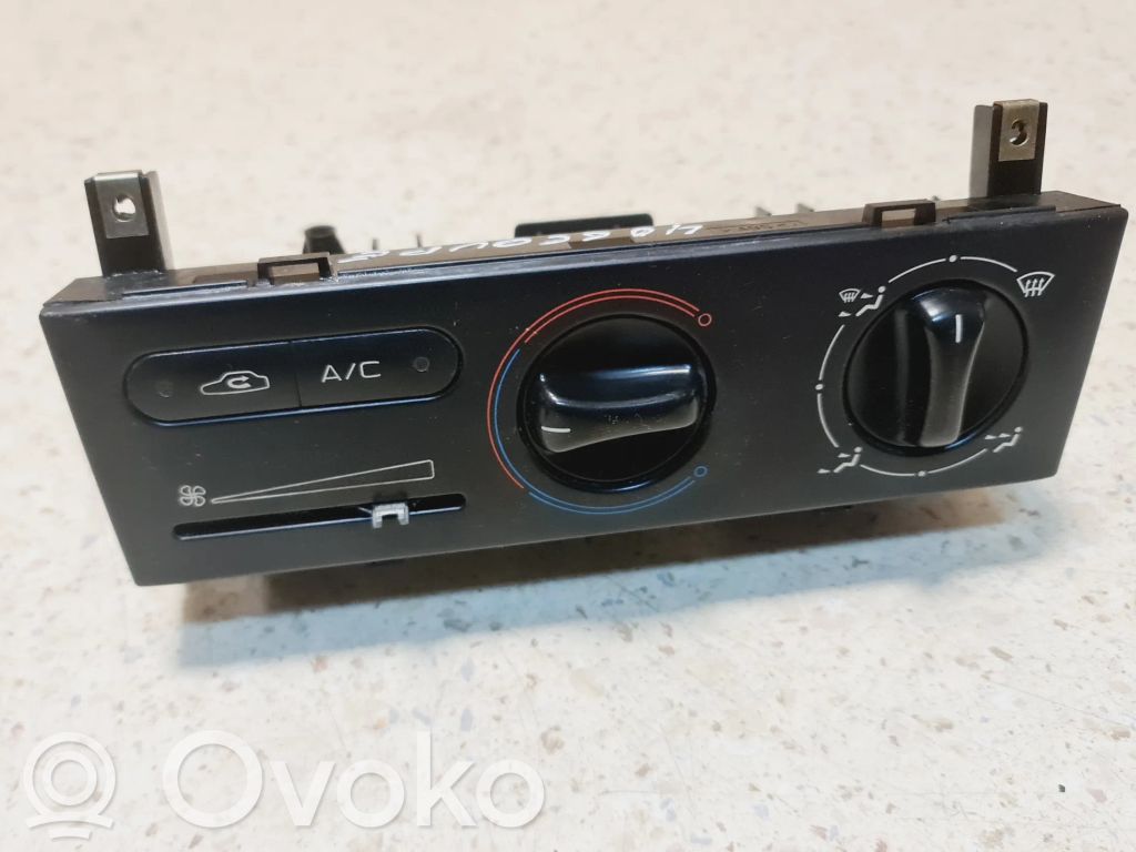 Peugeot 406 Climate control unit 