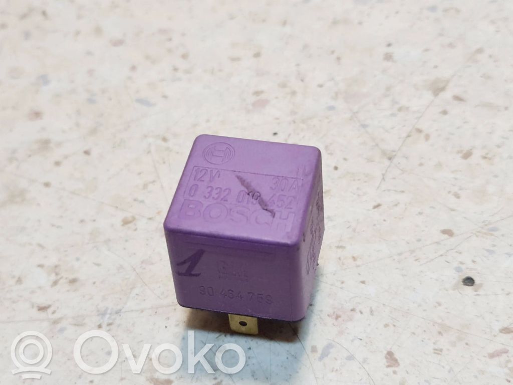 Inne przekaźniki   90464759,0332019452,3447012,6238522,6238525,90511178