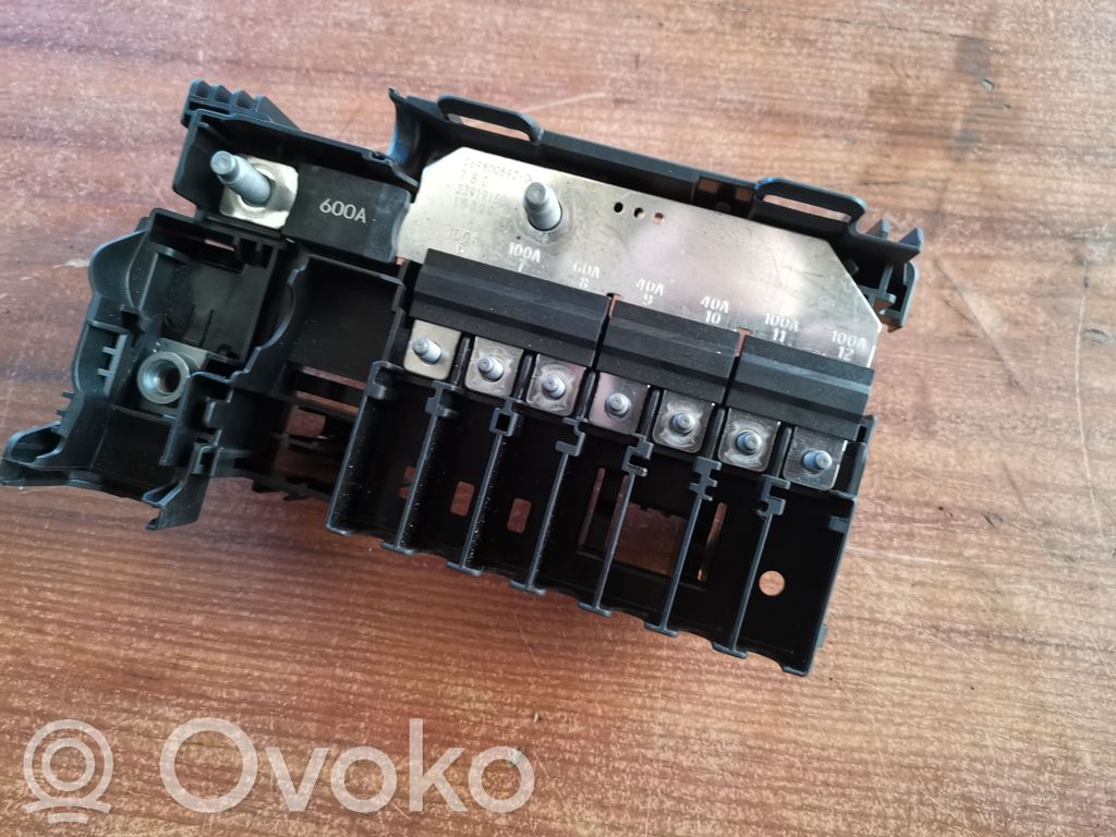Opel Astra K Módulo de fusible 
