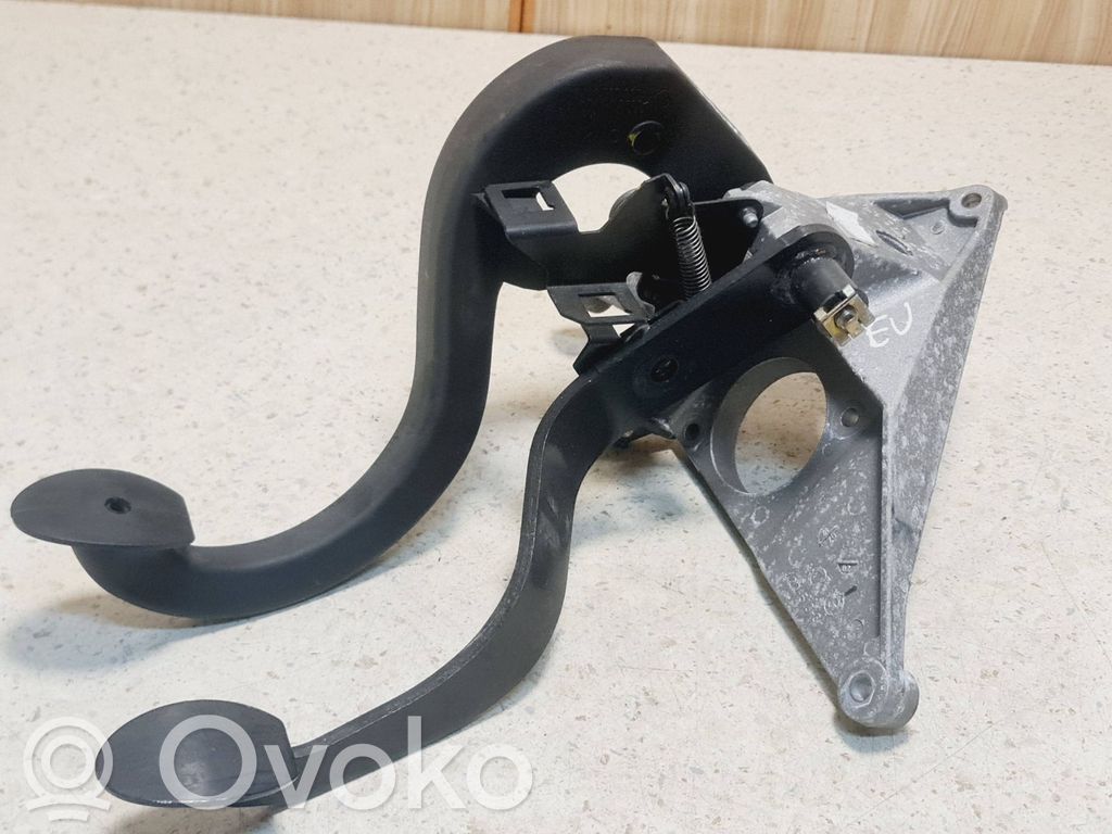Mini One - Cooper R50 - 53 Pedal assembly 