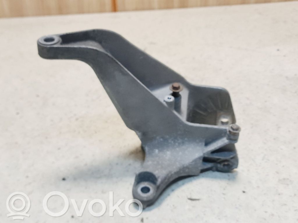 Mini One - Cooper R50 - 53 Gearbox mounting bracket 