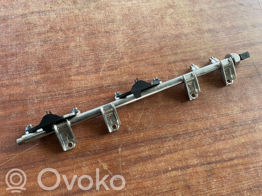 BMW 3 E90 E91 Fuel main line pipe 