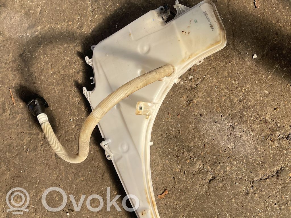BMW 3 E90 E91 Logu šķidruma tvertne 