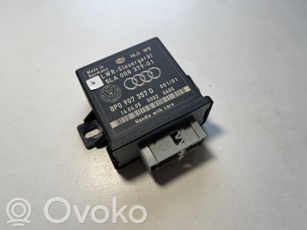 Audi A4 S4 B7 8E 8H Light module LCM 