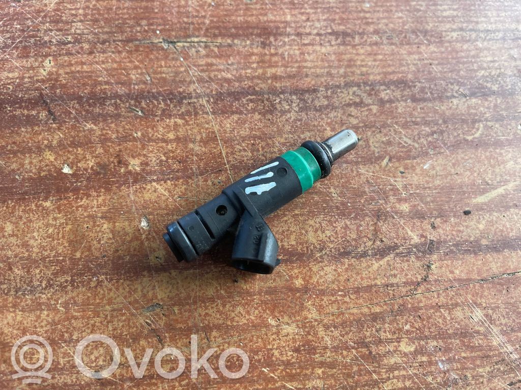Audi A6 S6 C5 4B Inyector de combustible 