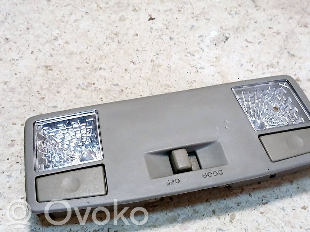 Mazda 6 Luz del asiento trasero 