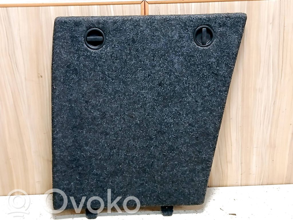 Skoda Octavia Mk2 (1Z) Dolny panel schowka koła zapasowego 