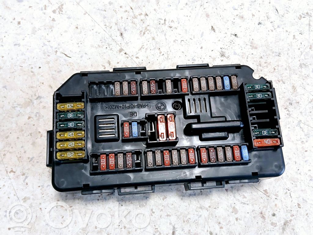 BMW 3 F30 F35 F31 Fuse module 