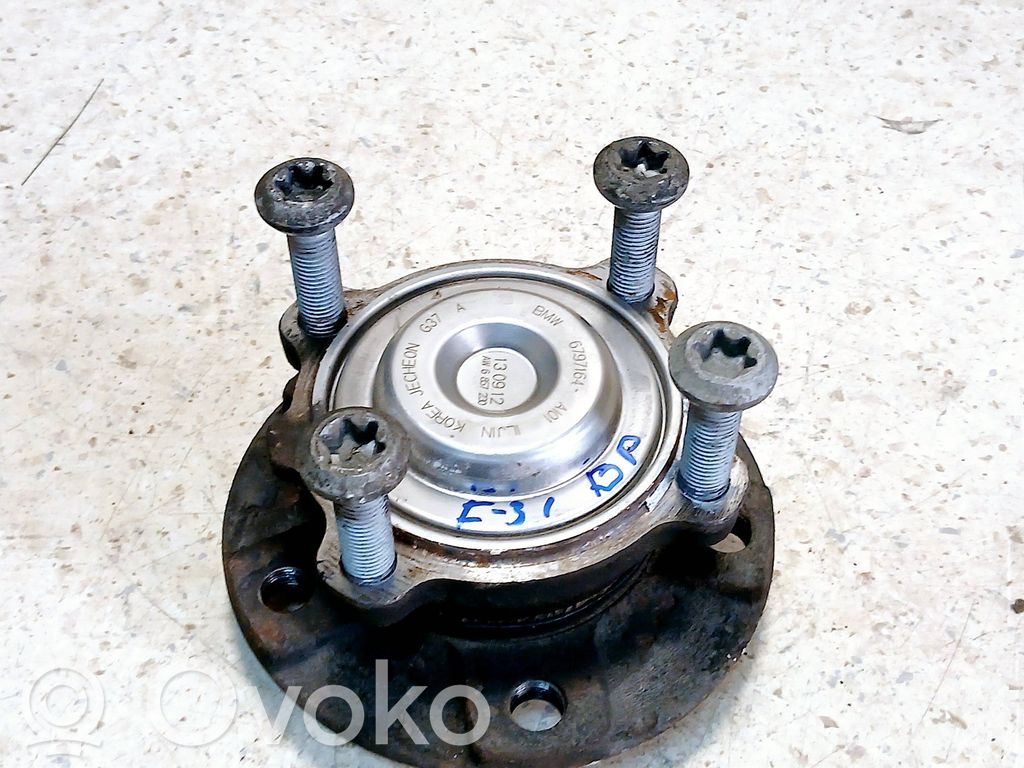 BMW 3 F30 F35 F31 Łożysko kulkowe koła osi przedniej 