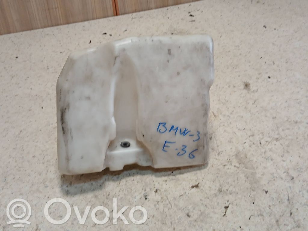 BMW 3 E36 Langų skysčio bakelis 