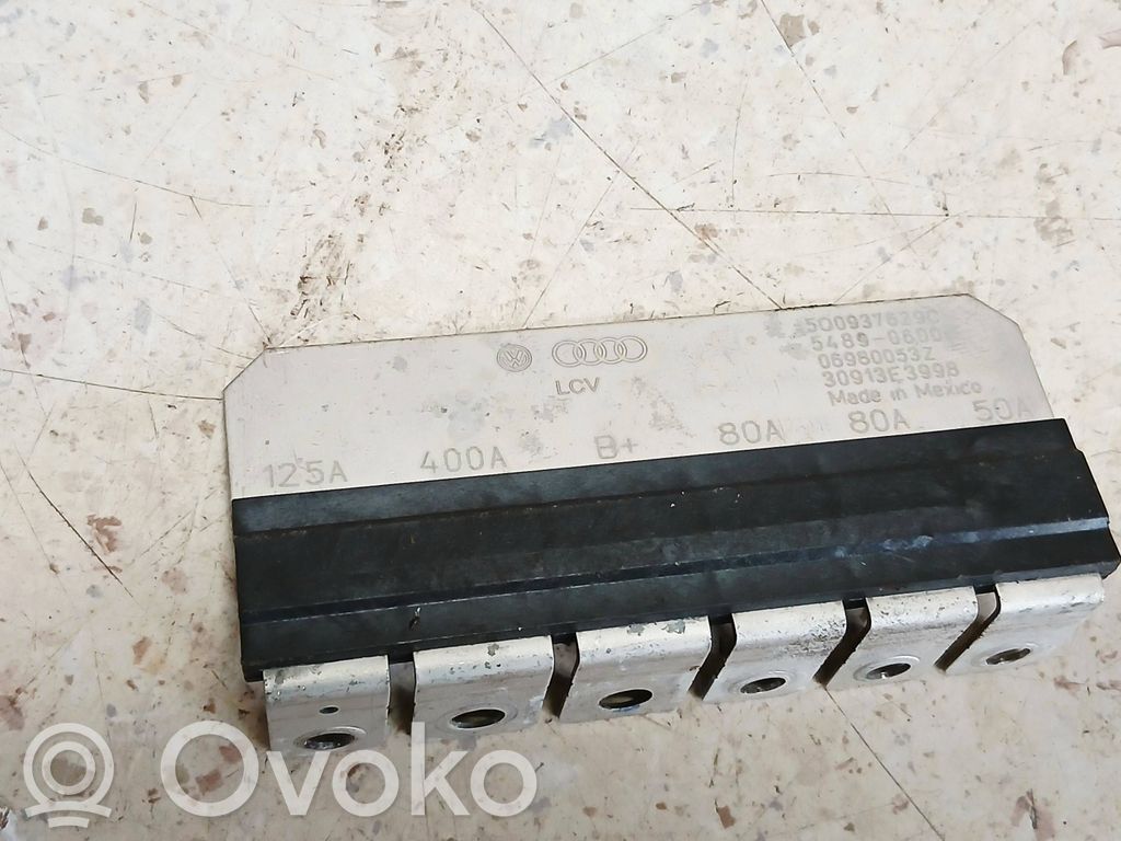 Audi A3 S3 8V Bezpiecznik 