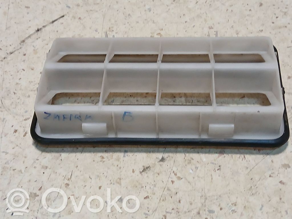 Opel Zafira B Ventiliacinės grotelės 