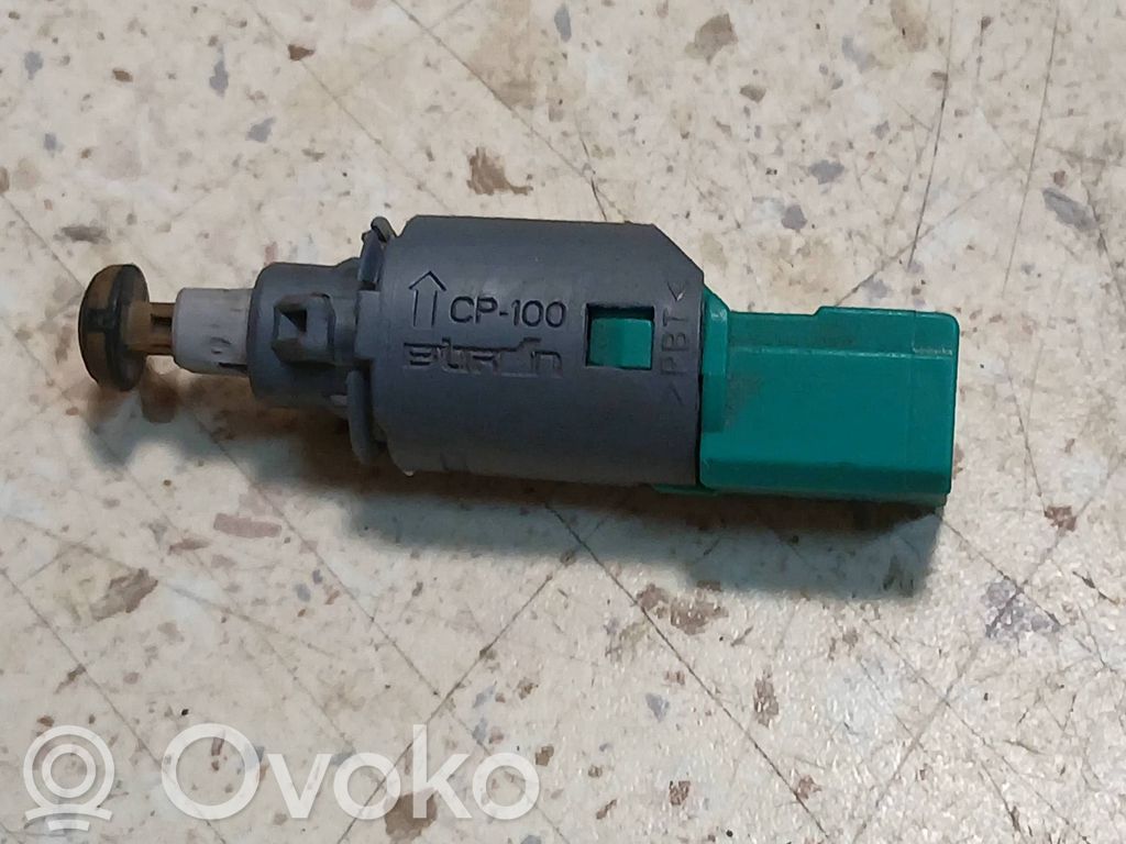 Renault Clio II Interruptor sensor del pedal de freno 