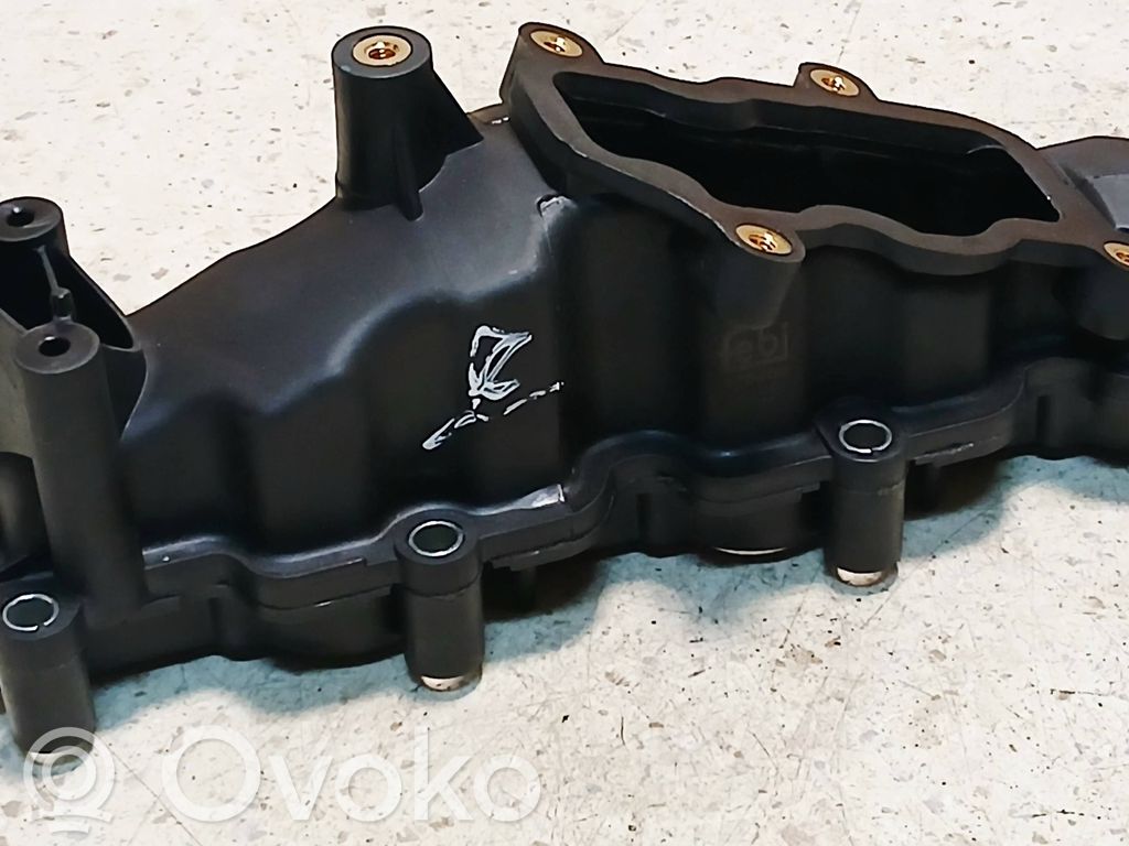 Volkswagen Touareg I Intake manifold 