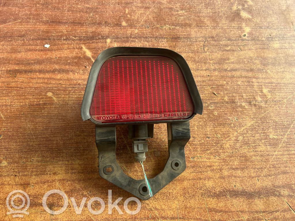 Toyota Avensis T220 Rear fog light 