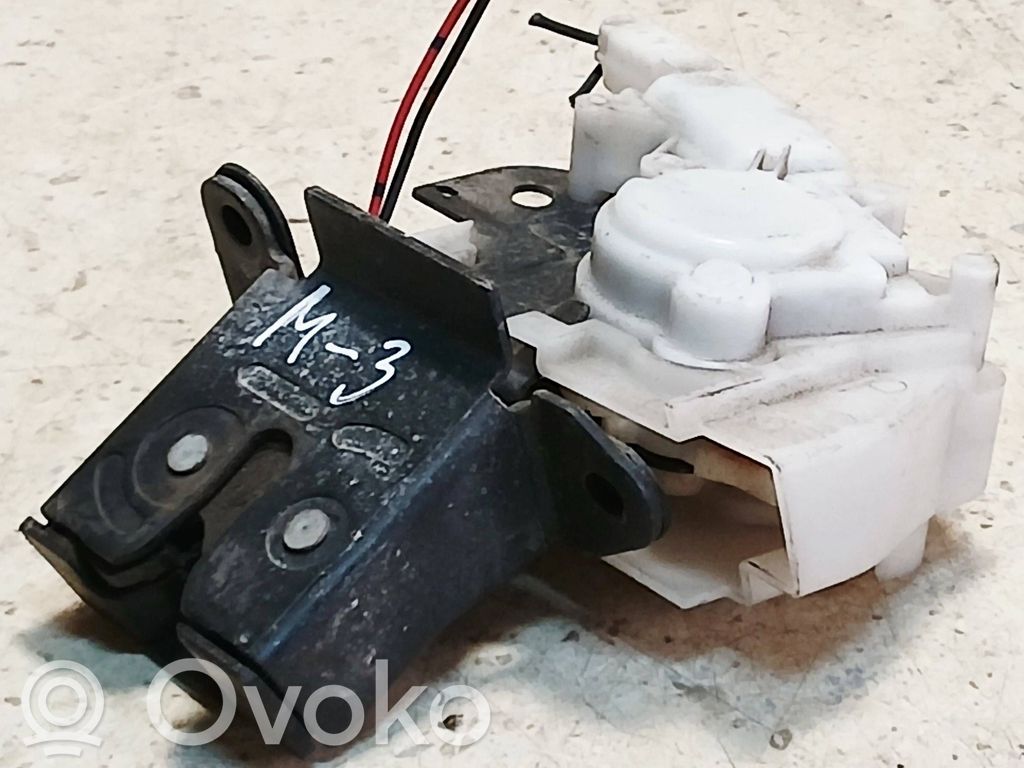 Mazda 3 I Spyna galinio dangčio 