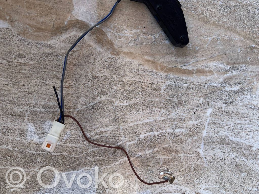 Volvo C40 Spoguļa daļas 
