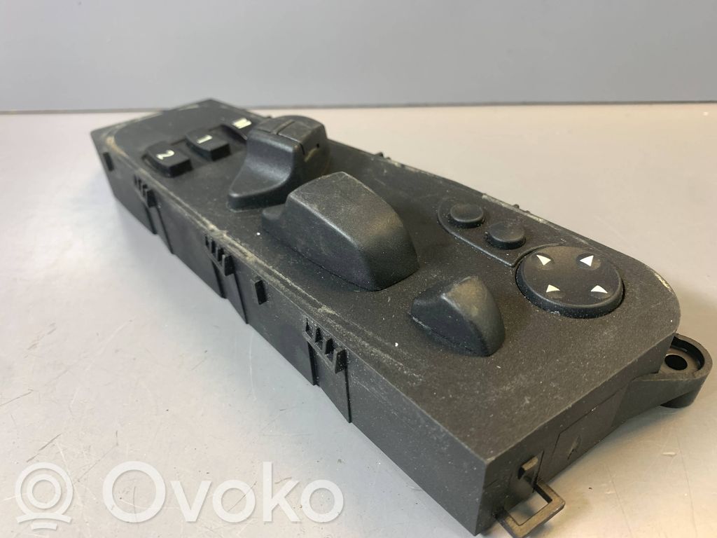BMW 5 E60 E61 Seat control switch 