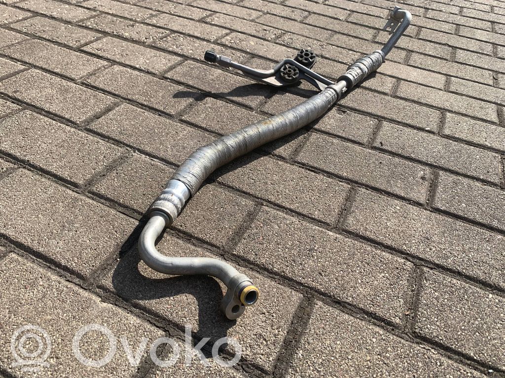 BMW 5 E60 E61 Ilmastointilaitteen putki (A/C) 