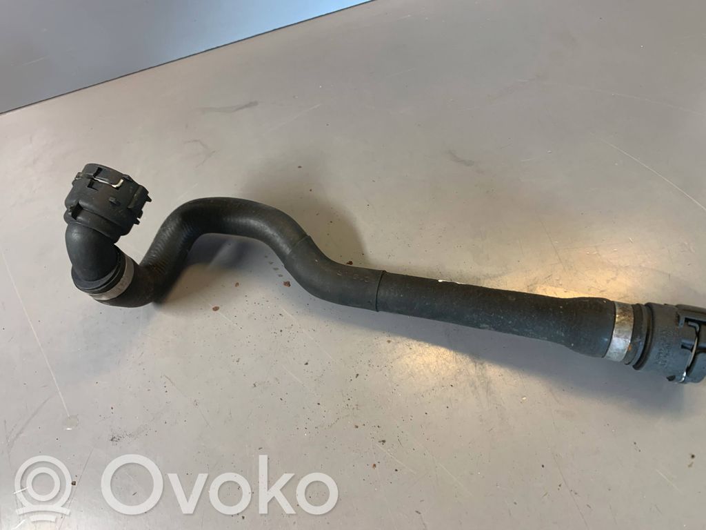 BMW 1 E81 E87 Przewód / Wąż chłodnicy 