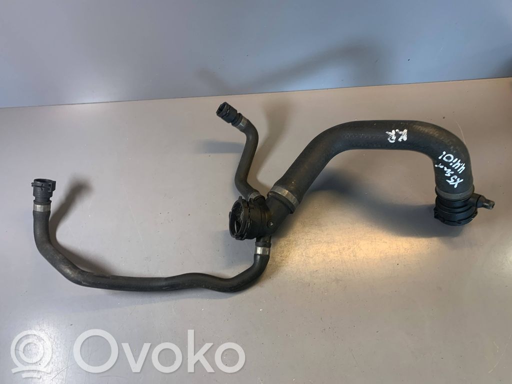 BMW X5 E53 Engine coolant pipe/hose 