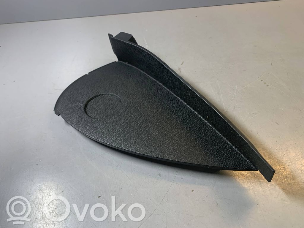 BMW 1 E81 E87 Dashboard side end trim 