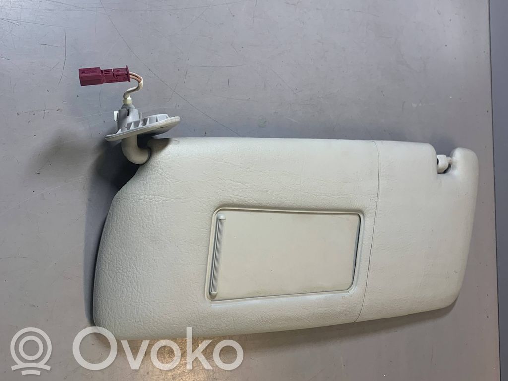 Sun visor   8267897,51168267897,51168237631,8237631