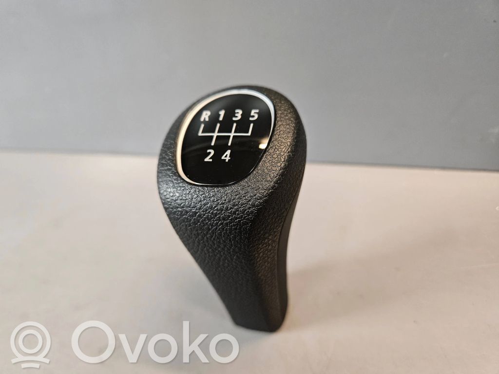BMW 1 E81 E87 Perilla/embellecedor de cuero de la palanca de cambios 