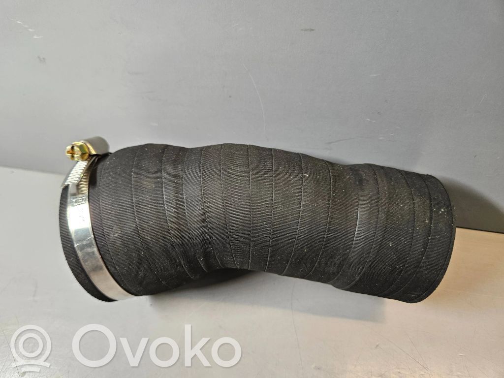 BMW 5 E60 E61 Intercooler hose/pipe 