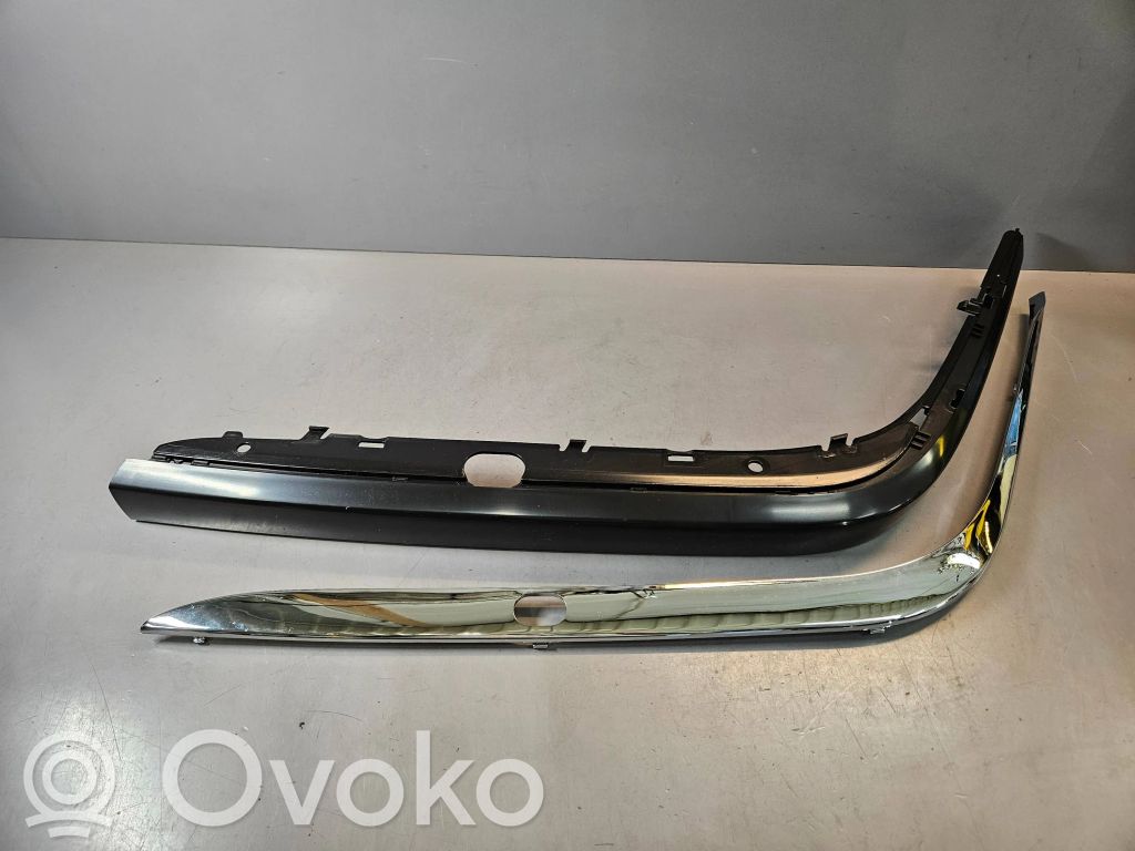 BMW 7 E38 Front bumper splitter molding 
