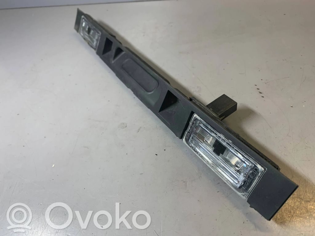 BMW X3 E83 Éclairage de plaque d'immatriculation 
