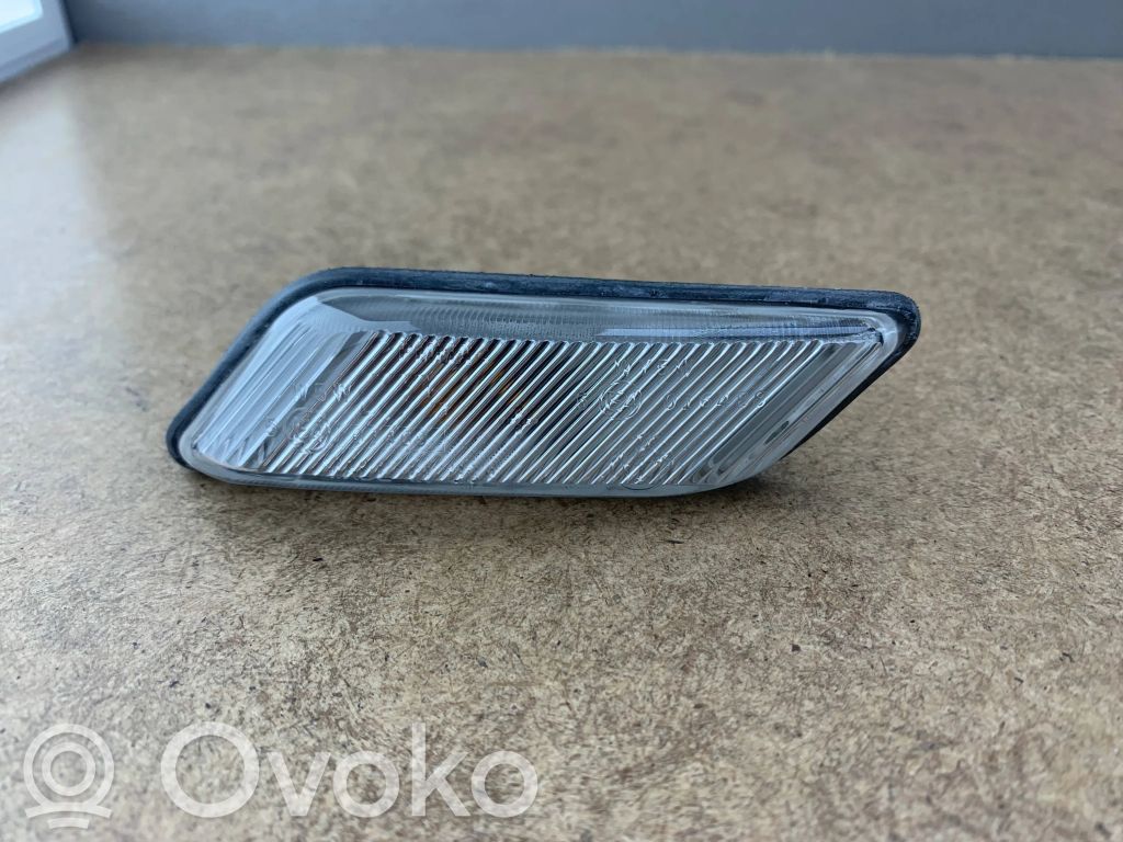 BMW 3 E36 Seitenblinker 