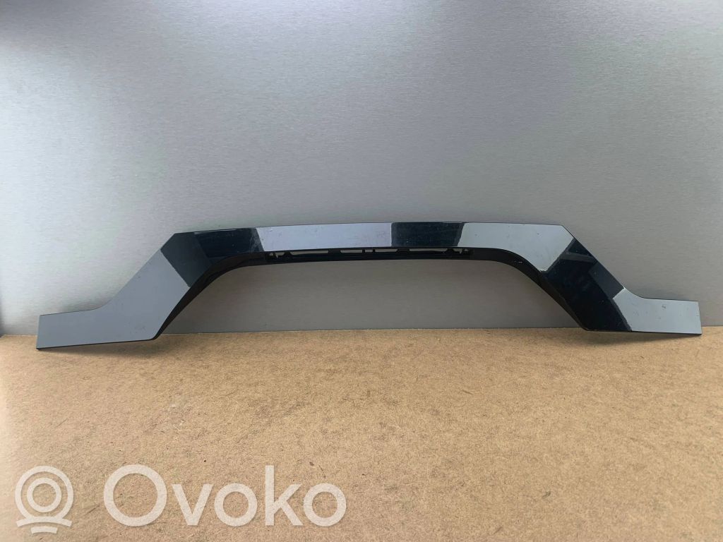 BMW X3 E83 Tailgate trim 