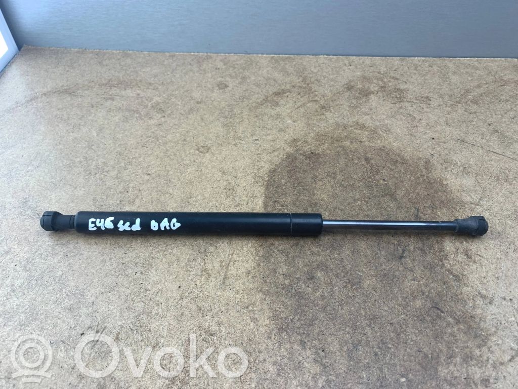 BMW 3 E46 Amortyzator klapy tylnej bagażnika 