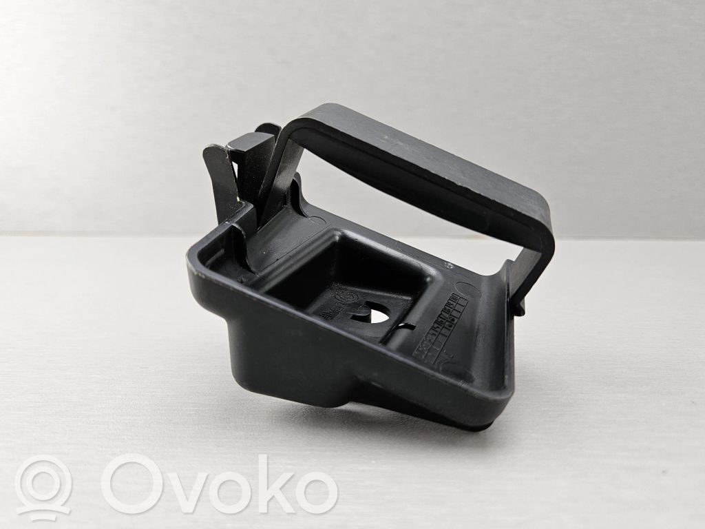 BMW 3 E90 E91 Bracket in trunk/boot 