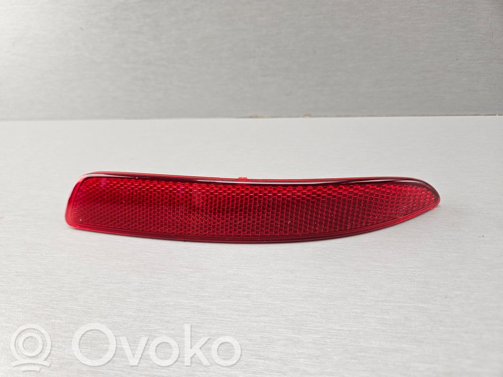 Rear tail light reflector   5A3CB64,63215A3CB64,7158950,63217158950