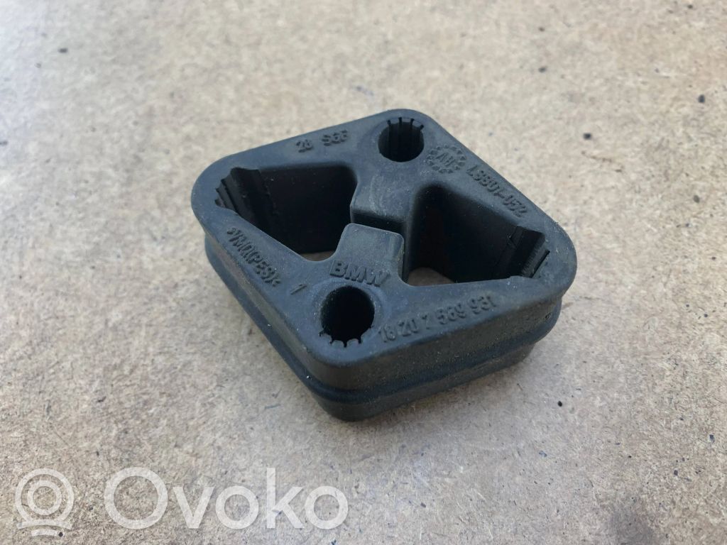 BMW 3 E90 E91 Muffler mount bracket/holder 