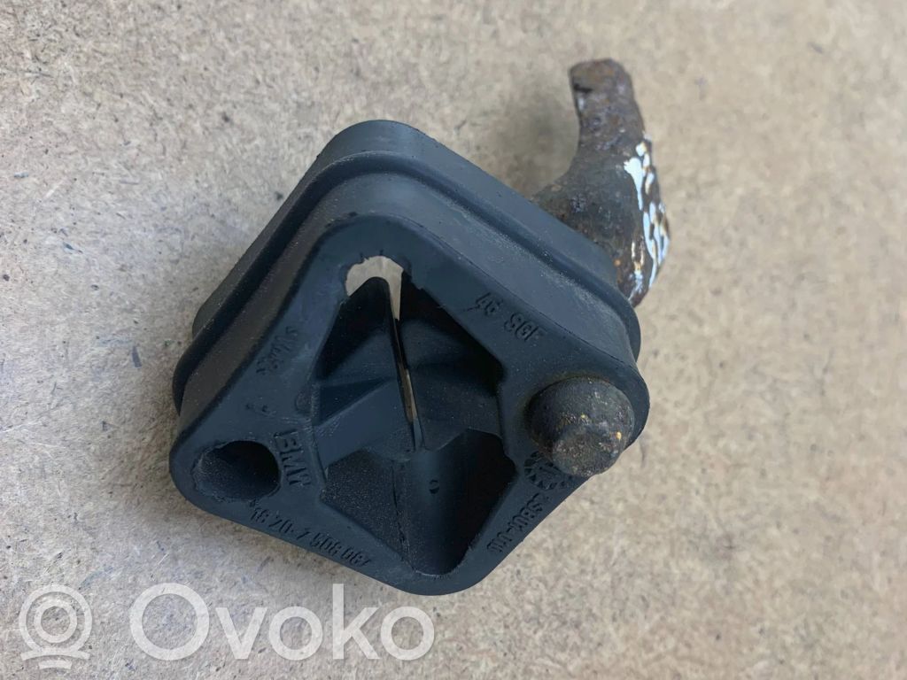 BMW 7 E65 E66 Muffler mount bracket/holder 