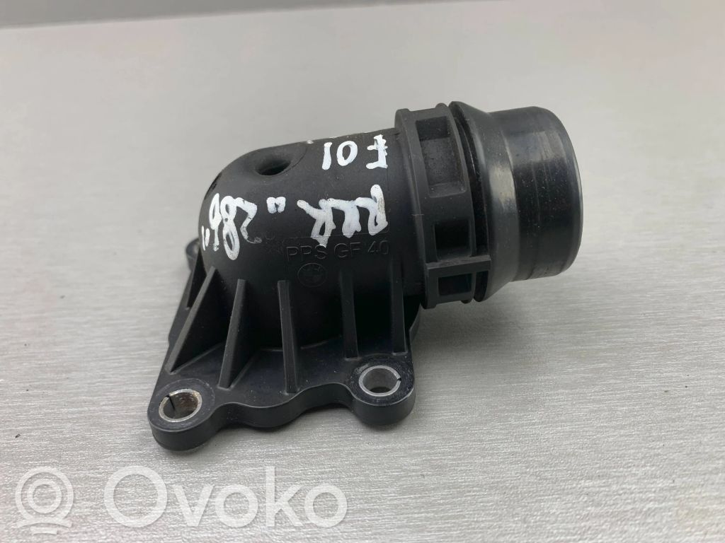 BMW 7 F01 F02 F03 F04 Carcasa del termostato 