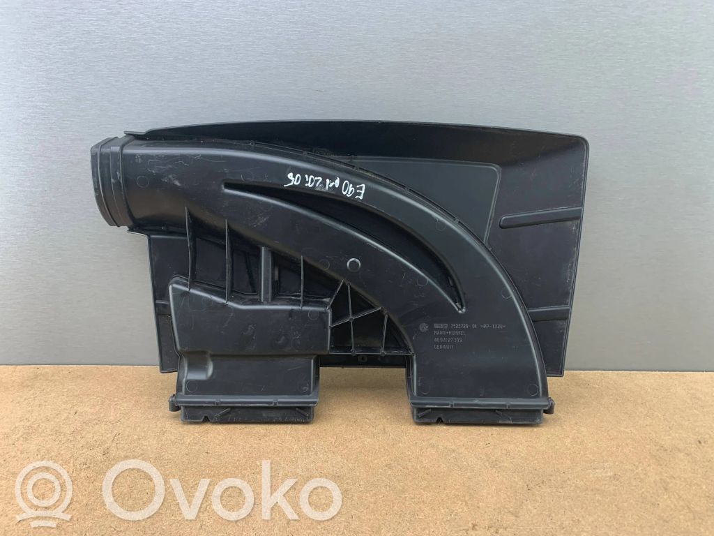 BMW 3 E90 E91 Air intake duct part 