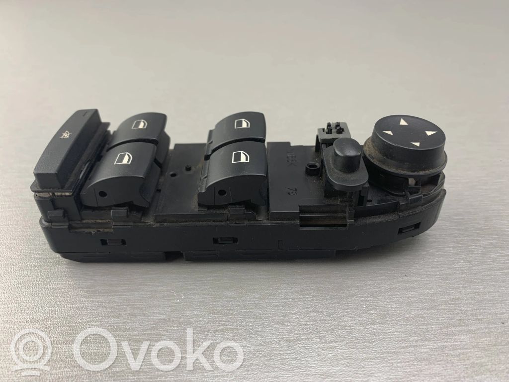 Electric window control switch   9122110,61319122110