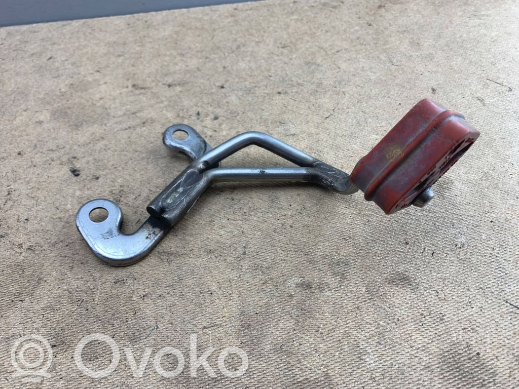 BMW 3 E90 E91 Muffler mount bracket/holder 
