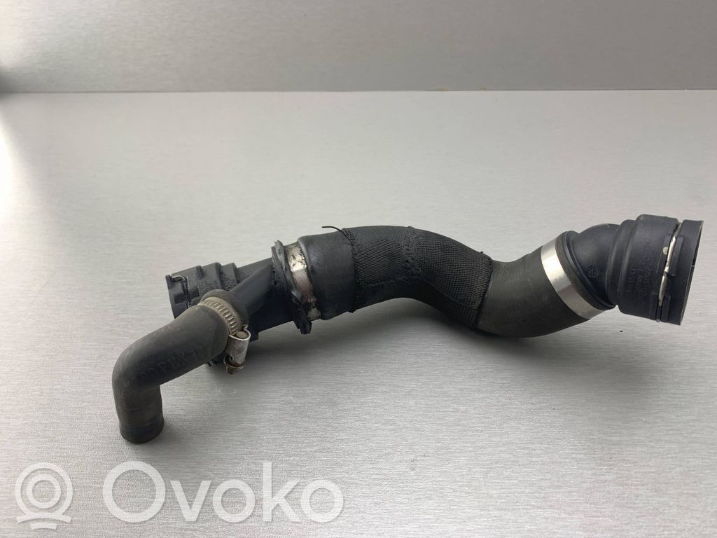 BMW 3 E90 E91 Engine coolant pipe/hose 